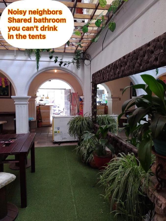 Готель La Gaceta Camping Antigua Екстер'єр фото