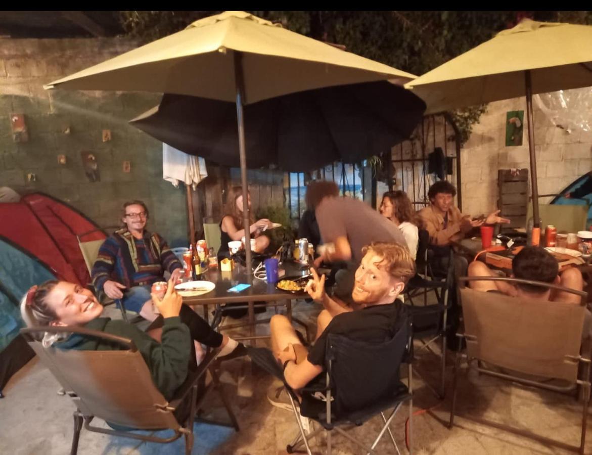 Готель La Gaceta Camping Antigua Екстер'єр фото